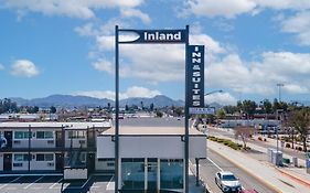 Inland Inn & Suites